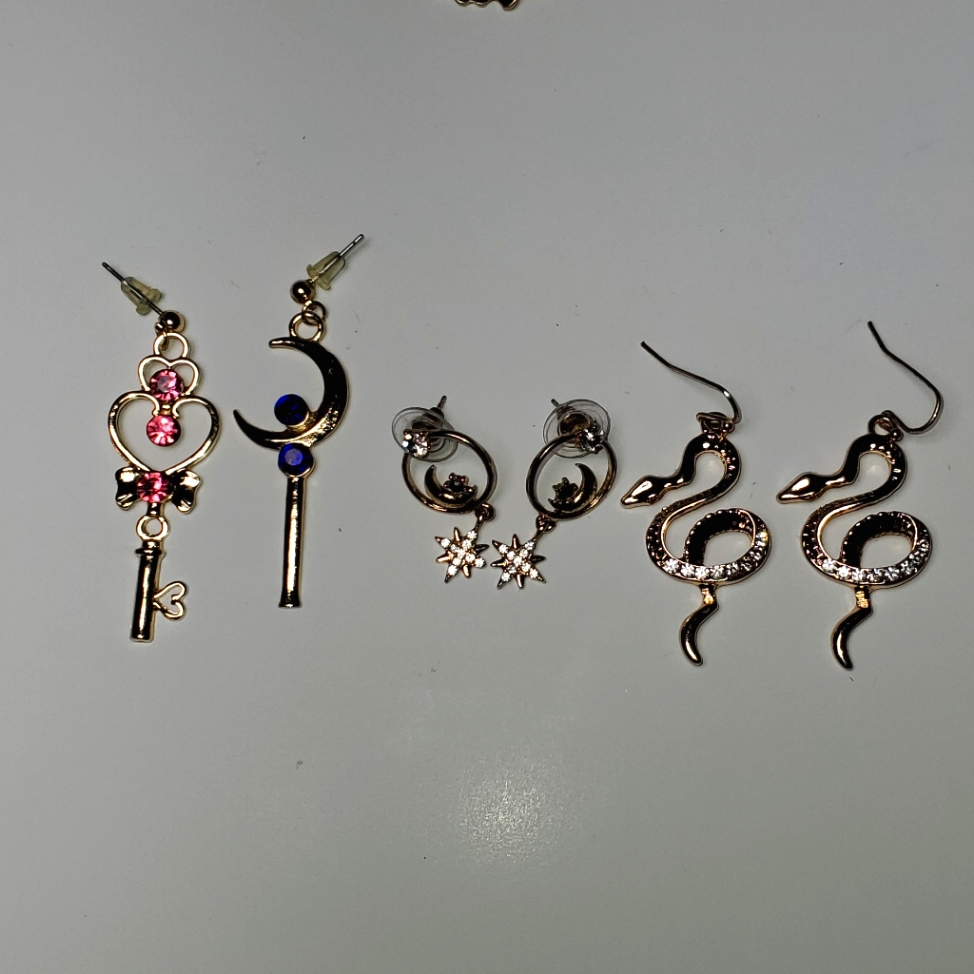 Star Moon Snake Earring Bundle 15$